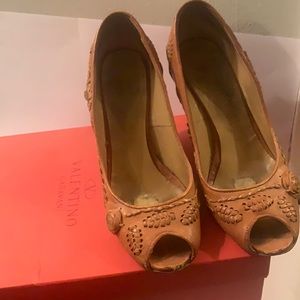 Valentino AUTHENTIC wedges